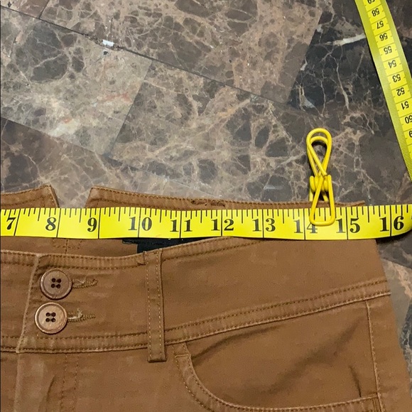 Womyn capri cuffed pants - Picture 5 of 11